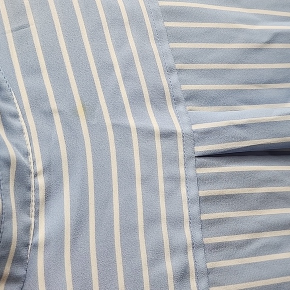 Women's Apt. 9® Convertible Button Tab Blue & White Blouses Size Petite Medium - Picture 14 of 14